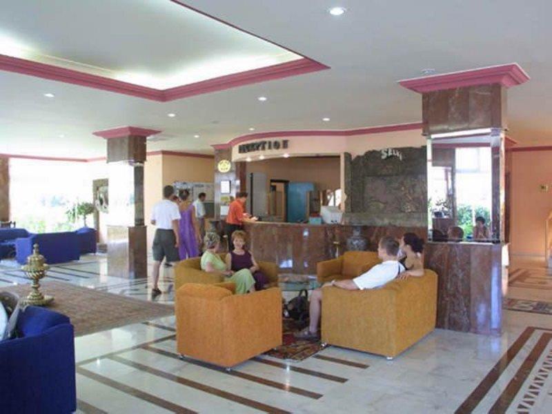 Selvi Otel 2*